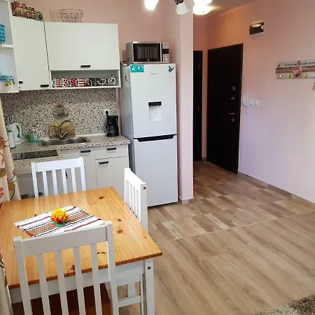 Appartement Holiday With Garden Burgas