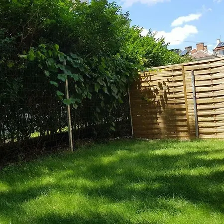 Appartement Holiday With Garden *
